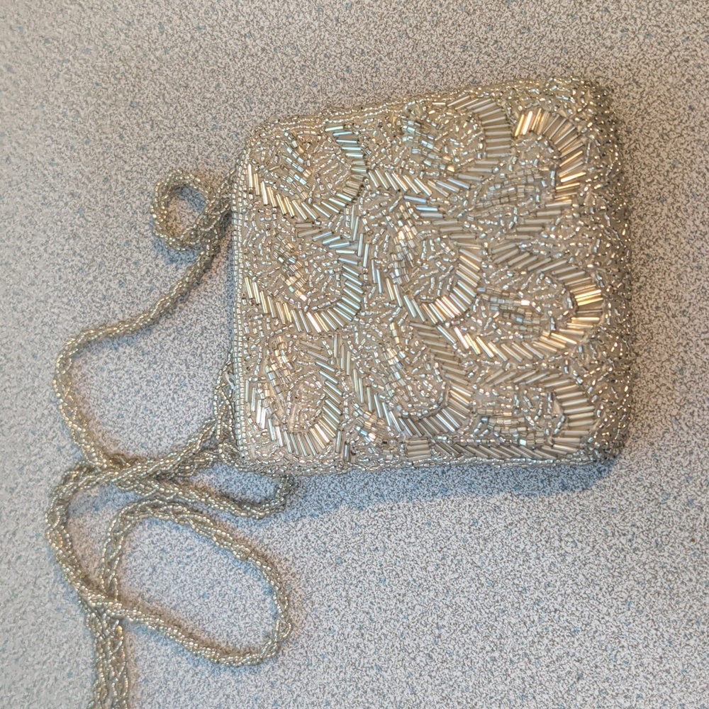 Mister Ernest Elegant Silver Beaded Crossbody Evening Clutch